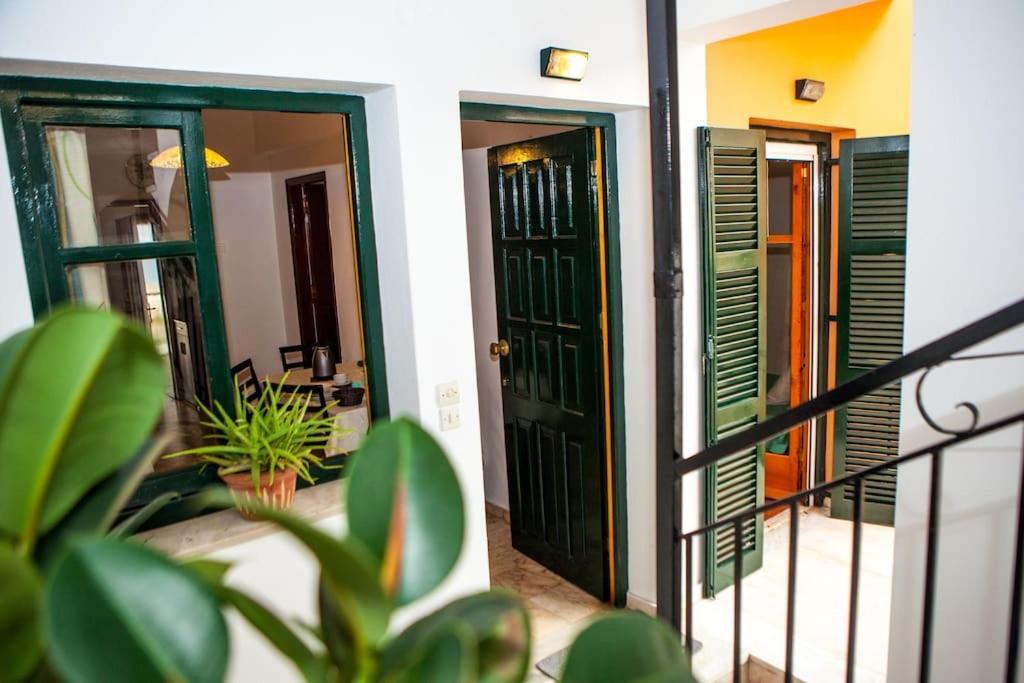 City Center, Sea View Apartment, Amelia! Anemomylos Dış mekan fotoğraf
